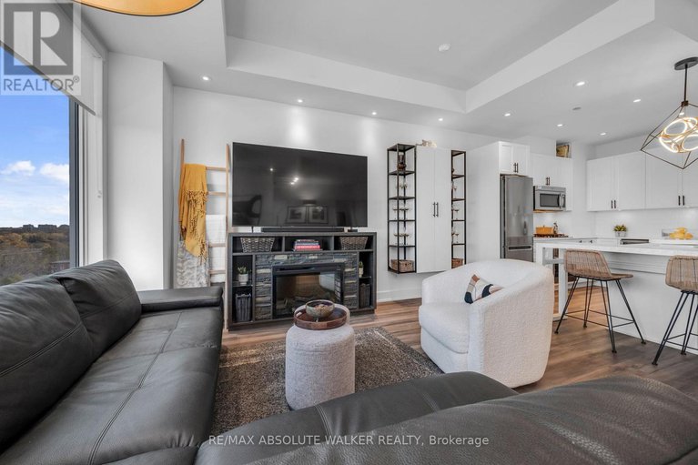 29127947/1006-7-marquette-avenue/vanier/ottawa/ontario/K1L8A7_8