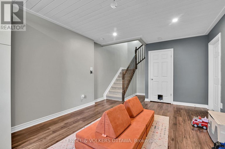 28940714/123-waterfern-way/avalon-east/ottawa/ontario/K4A0T4_30