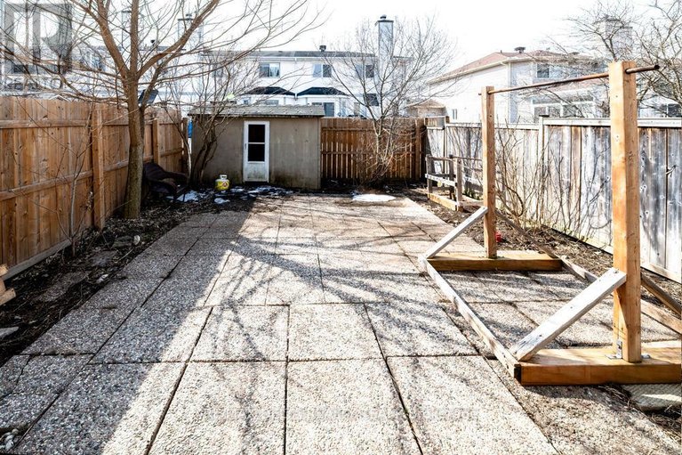 29538005/137-bridlewood-drive-s/bridlewood/ottawa/ontario/K2M2G6_17