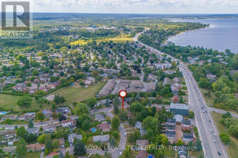 28943825/1-stillwater-drive/crystal-beach/ottawa/ontario/K2H5J9_45