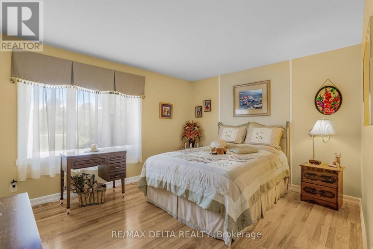 28863479/740-vinette-road/clarencerockland-twp/clarence-rockland/ontario/K0A1N0_19