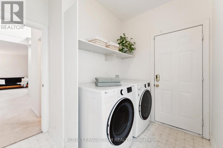 29042876/39-vermont-avenue/barrhaven-east/ottawa/ontario/K2G6M2_24