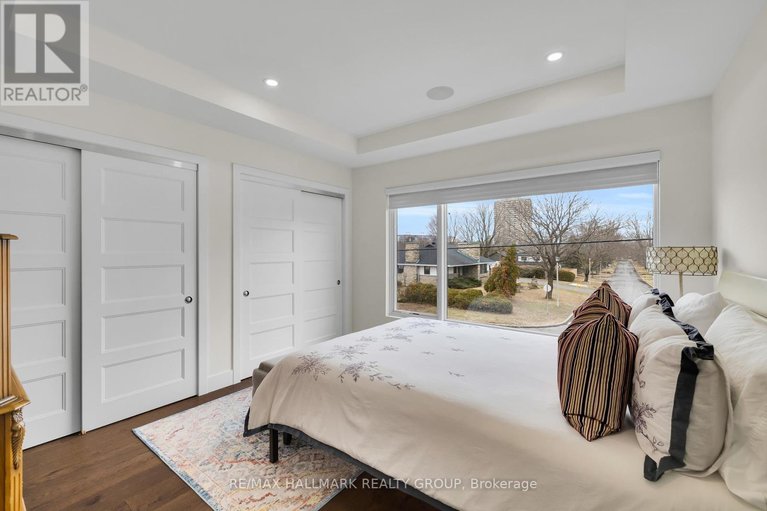 29577966/1976-lenester-avenue/mckellar-heightsglabar-park/ottawa/ontario/K2A1J9_37