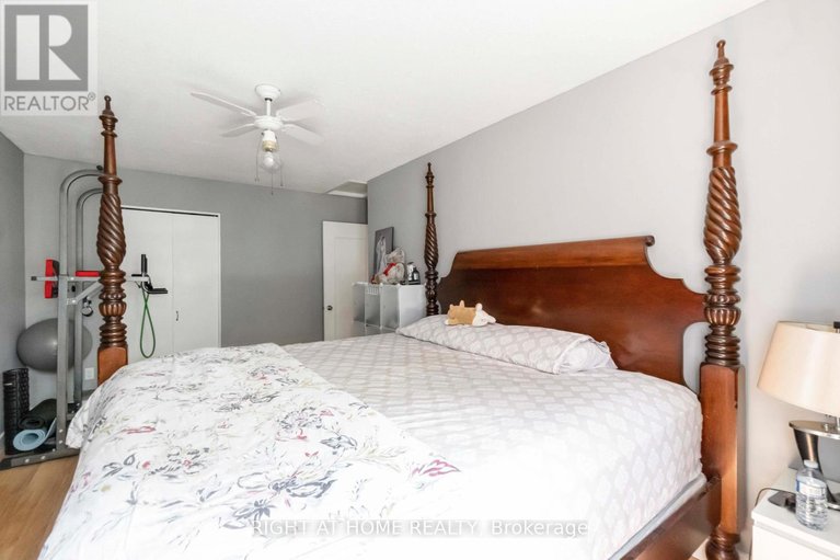 29456143/3-21-midland-crescent/arlington-woods/ottawa/ontario/K2H8P6_19