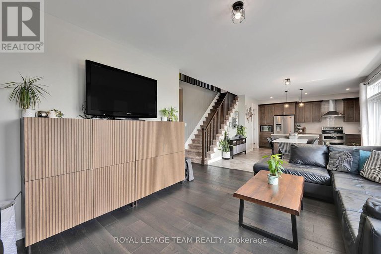 28591653/36-cento-way/stittsville-north/ottawa/ontario/K2S0W4_16