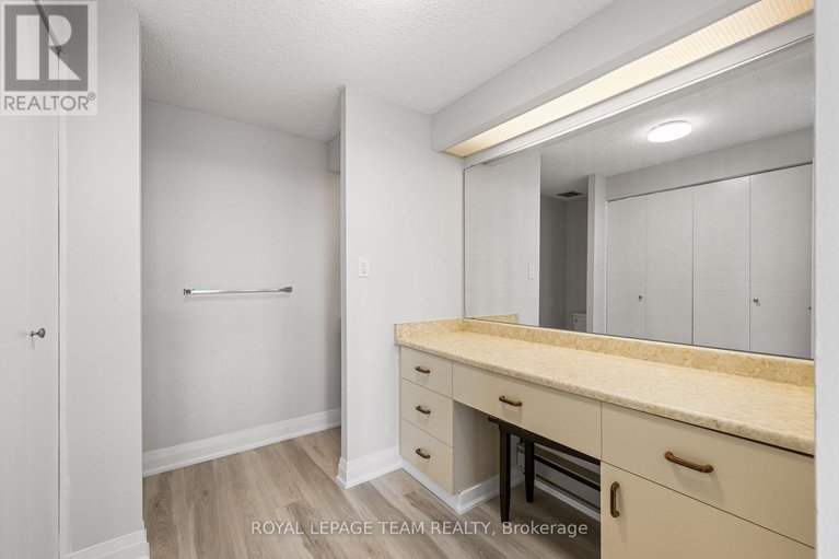 29224793/1607-1285-cahill-drive/south-keys/ottawa/ontario/K1V9A7_23