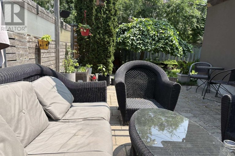 29600889/863-duberry-street/mckellar-heightsglabar-park/ottawa/ontario/K2A3T2_34