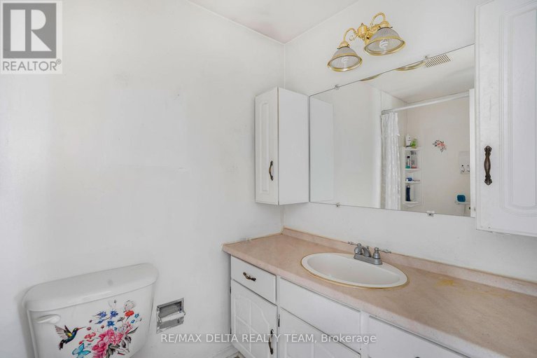 28836365/6321-fortune-drive/convent-glen-north/ottawa/ontario/K1C2A4_16
