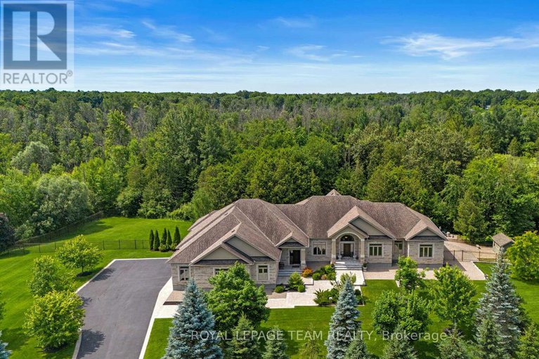 28424462/5987-knights-drive/manotick-east-to-manotick-station/ottawa/ontario/K4M0A2_4