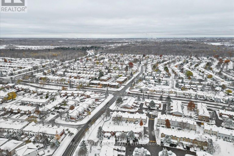 29094492/1938-ashmont-street/chapel-hill/ottawa/ontario/K1C7B9_42