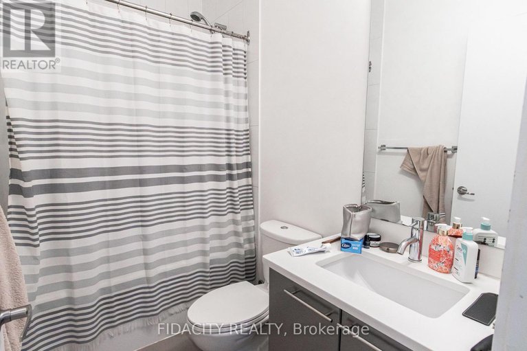 29423085/102-360-patricia-street/westboro-south/ottawa/ontario/K1Z0A8_8