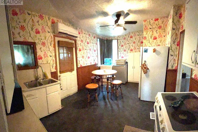 28341063/37-main-street/south-stormont-osnabruck-twp/south-stormont/ontario/K0C1Y0_14