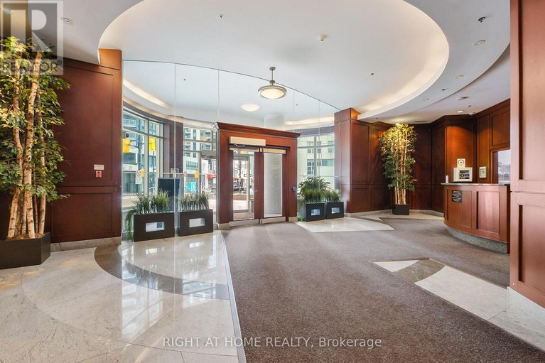 29527059/2302-234-rideau-street/sandy-hill/ottawa/ontario/K1N0A9_3