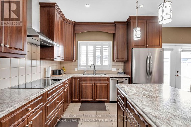 28450565/6685-yacht-boulevard/south-glengarry-charlottenburgh-twp/south-glengarry/ontario/K6H7N6_15