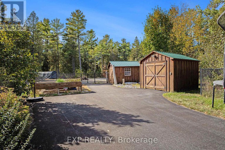 29064554/10-carlisle-circle/remainder-of-stittsville-area/ottawa/ontario/K0A1B0_44