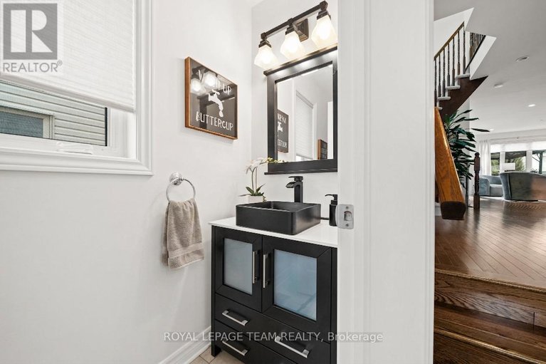 29621375/766-paul-metivier-drive/strandherd/ottawa/ontario/K2J3G4_7