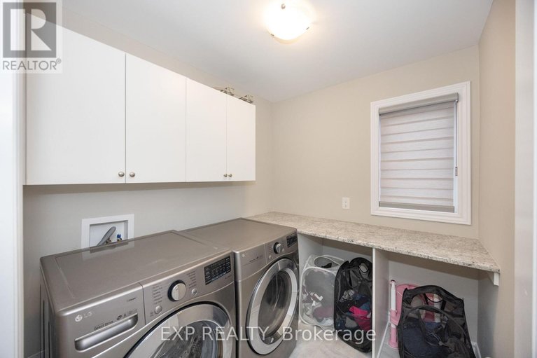 29457931/116-helen-rapp-way/blossom-parkkemp-parkfindlay-creek/ottawa/ontario/K1T0N4_9