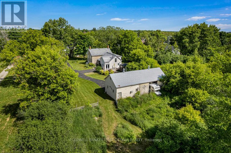 28148483/28-south-street/drummondnorth-elmsley-north-elmsley-twp/drummondnorth-elmsley/ontario/K7H2G1_43