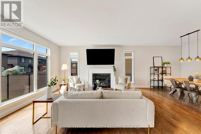 29380750/885-moses-tennisco-street/cfb-rockcliffe-and-area/ottawa/ontario/K1K5A2_6