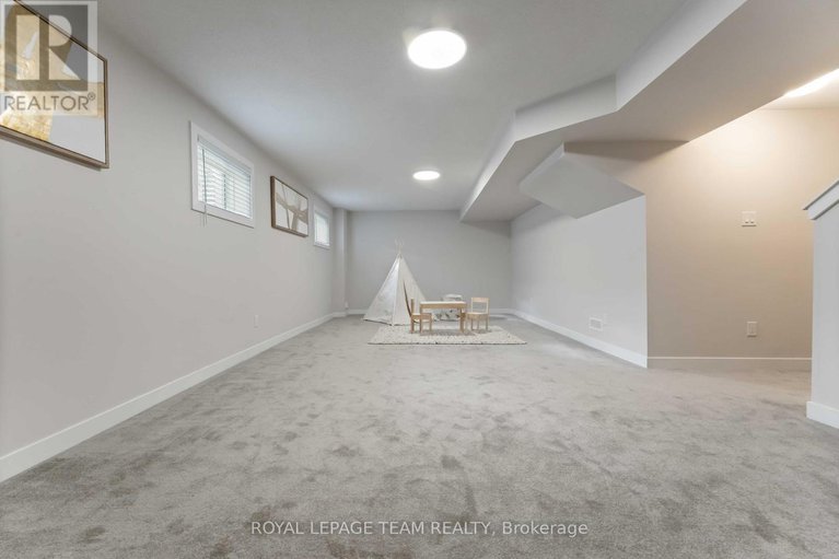 29118048/3040-travertine-way/half-moon-bay/ottawa/ontario/K2J6W9_41