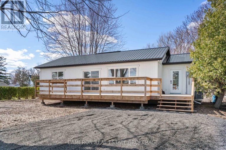 29642193/6271-153rd-avenue/south-glengarry-lancaster-twp/south-glengarry/ontario/K0C1E0_25