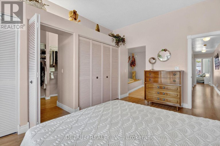 29023437/7-eagle-chase-court/cedargrovefraserdale/ottawa/ontario/K2J3N5_30