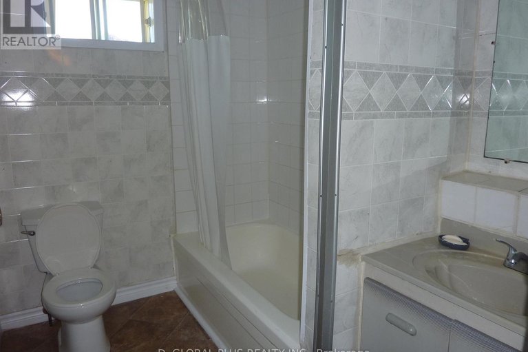 28634194/18317-county-rd-2-highway/south-glengarry-charlottenburgh-twp/south-glengarry/ontario/K6H5R5_18