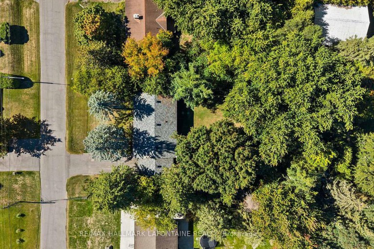 28896125/6941-sunset-boulevard/greely/ottawa/ontario/K4P1C5_39