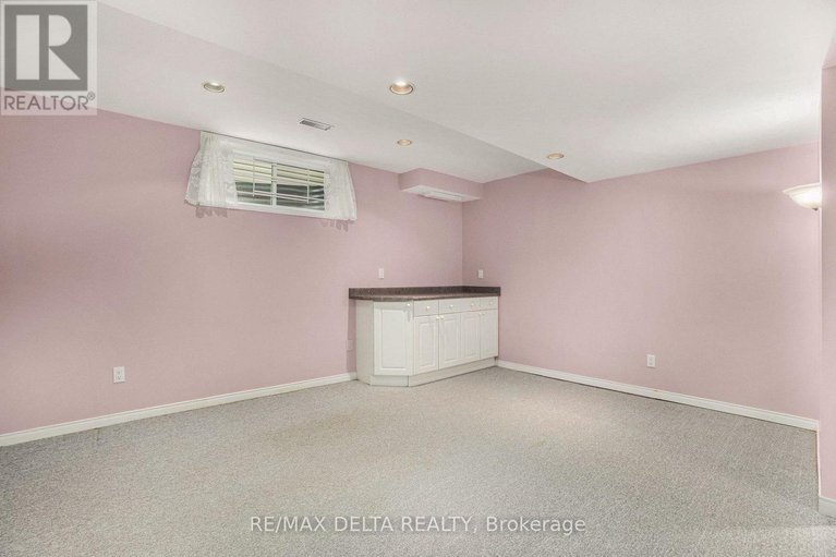 28529206/664-arc-en-ciel-street/fallingbrookgardenway-south/ottawa/ontario/K4A3H8_27