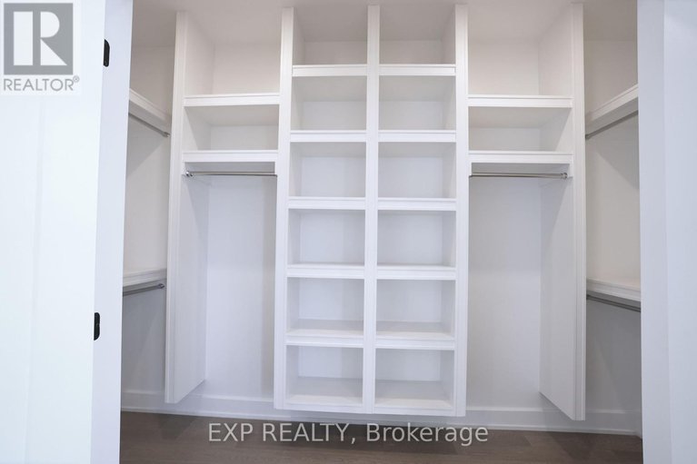 28497518/62-columbus-avenue/overbrook/ottawa/ontario/K1K1R3_17