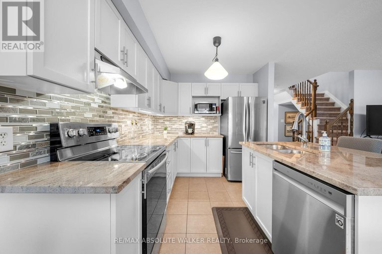 28371656/214-lamplighters-drive/cedargrovefraserdale/ottawa/ontario/K2J0K7_9