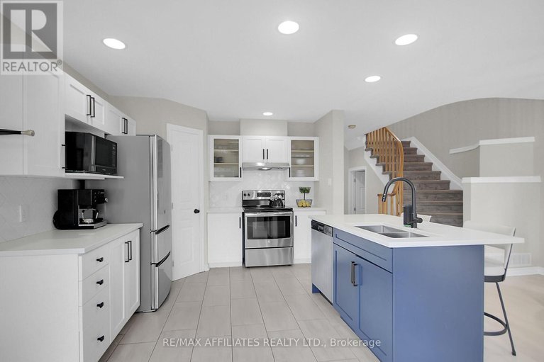 28463805/218-bookton-place/riverside-southgloucester-glen/ottawa/ontario/K1V1L9_9