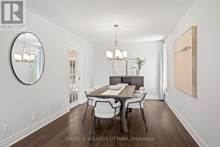 28613590/20-assiniboine-drive/borden-farmstewart-farmcarleton-heightsparkwood-hills/ottawa/ontario/K2E5R7_7