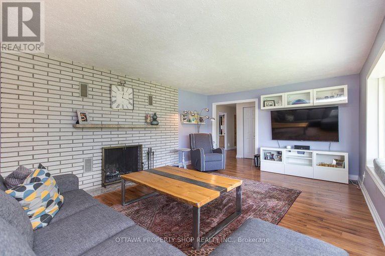 28818668/2428-greys-creek-road/osgoode-twp-north-of-reg-rd-6/ottawa/ontario/K4P1N7_6