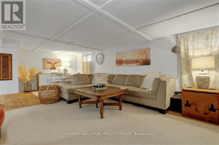 29137987/2424-joliffe-street/hawthorne-meadows/ottawa/ontario/K1G1G9_22