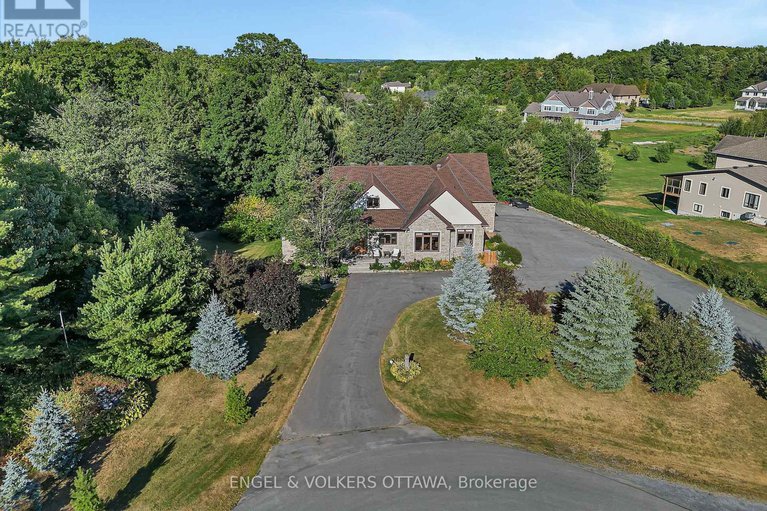 28739995/1836-whitemarsh-crescent/kanata-north-west/ottawa/ontario/K2W1B5_48