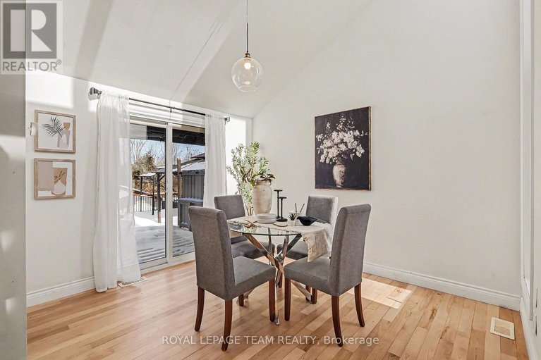 29627657/237-queen-west-street/chesterville/north-dundas/ontario/K0C1H0_9