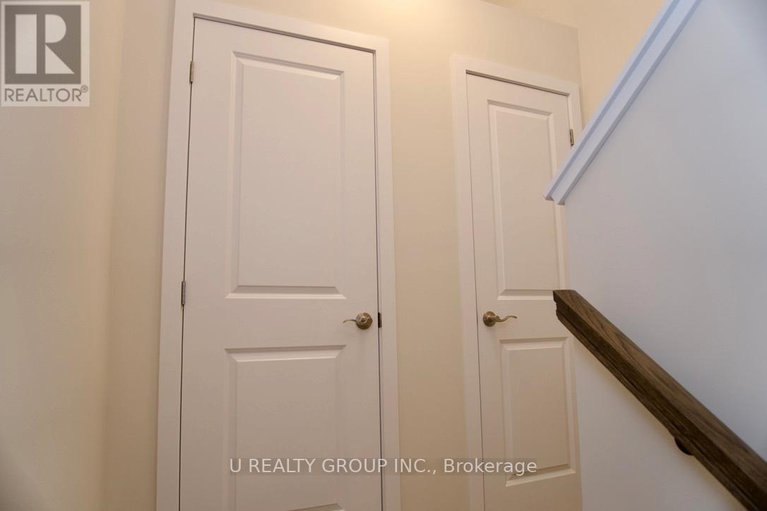 29123490/640-corporal-private/blossom-parkkemp-parkfindlay-creek/ottawa/ontario/K1X0M7_11