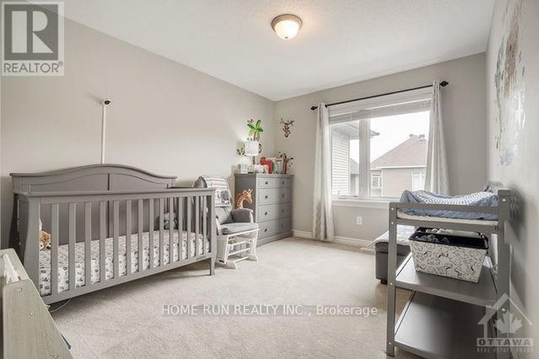 29464155/637-tennant-way/riverside-southgloucester-glen/ottawa/ontario/K4M0C7_15