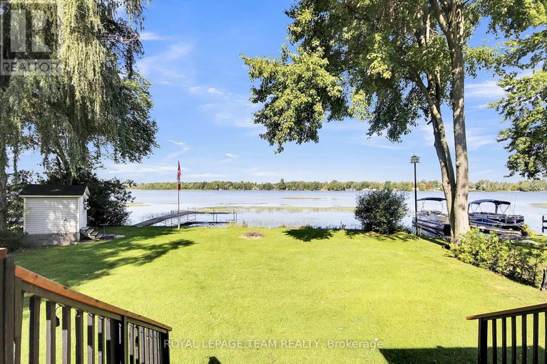 28639528/1303-hilly-lane-s/north-grenville-twp-kemptville-east/north-grenville/ontario/K0G1J0_21