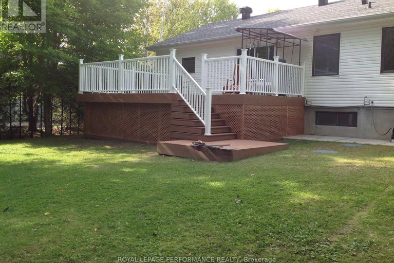 29075002/164-cardinal-crescent/clarencerockland-twp/clarence-rockland/ontario/K4K1K9_37