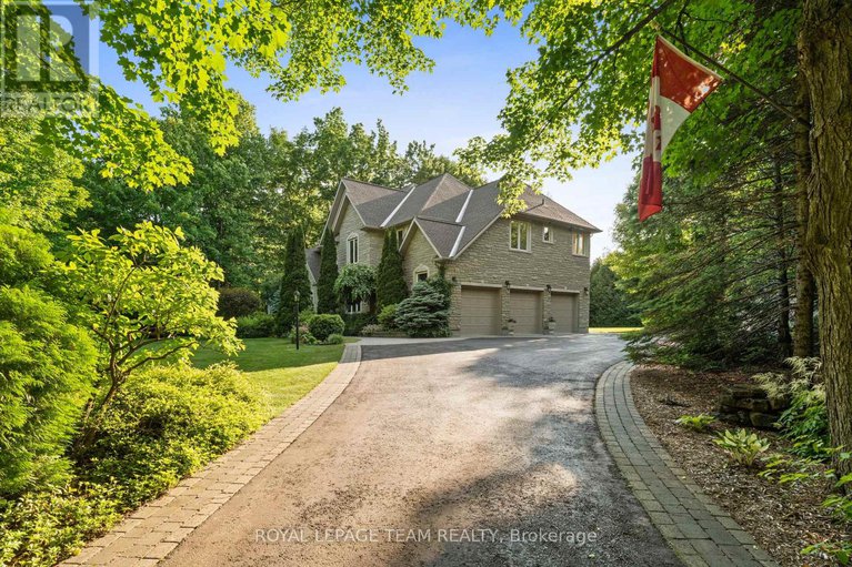 28313084/6005-earlscourt-crescent/manotick-east-to-manotick-station/ottawa/ontario/K4M1K2_2