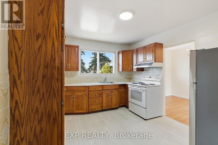 29326818/2243-miramichi-street/kenson-park/ottawa/ontario/K2C0Z1_11