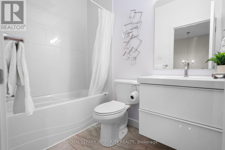 28968738/a-b-247-granville-street/vanier/ottawa/ontario/K1L6Z3_14