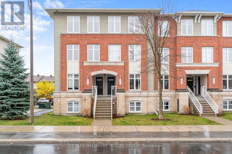 28971566/736b-chapman-mills-drive/strandherd/ottawa/ontario/K2J3V2_1