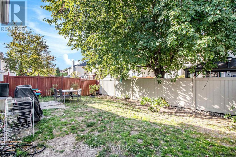 29004657/2205-blue-willow-crescent/orleans-village/ottawa/ontario/K1W1K6_47