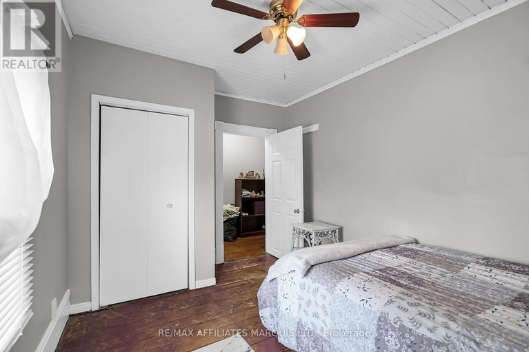 28164009/7-spruce-street/lancaster/south-glengarry/ontario/K0C1N0_21