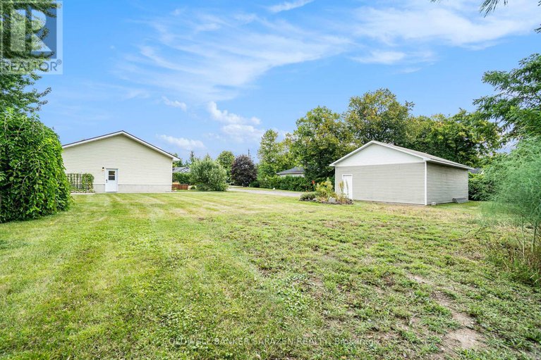 28830016/20-moore-street/mcnabbraeside-twps/mcnabbraeside/ontario/K7S1G4_29