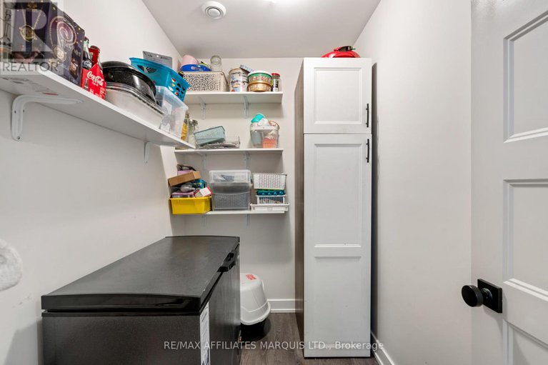 28459869/106-bishop-street-s/alexandria/north-glengarry/ontario/K0C1A0_27