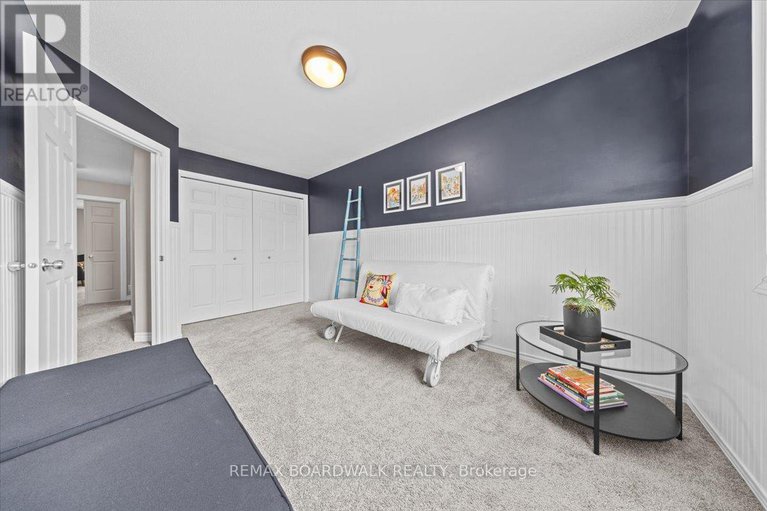 29434399/265-parkrose-private/chatelaine-village/ottawa/ontario/K4A0N8_34